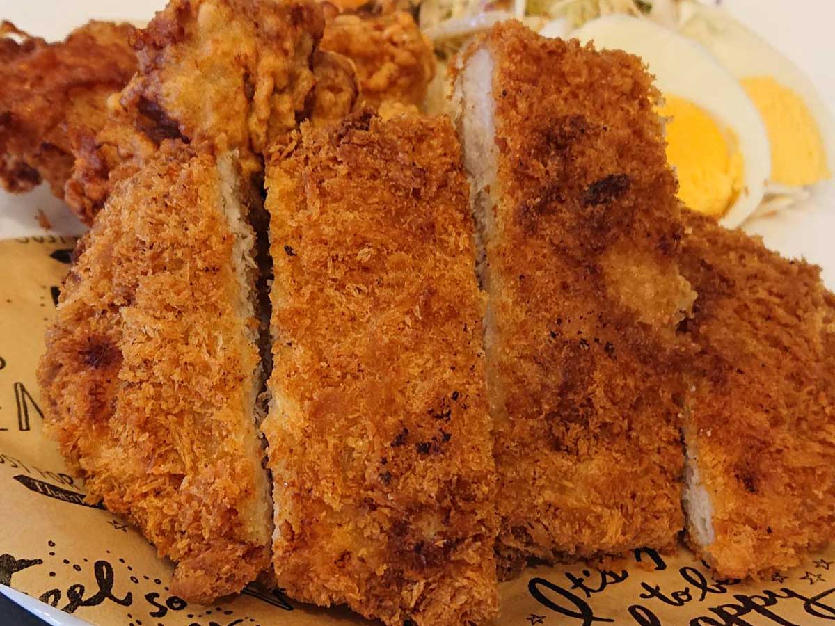 カラ・トン(からあげ+トンカツ)定食